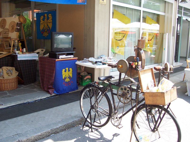 lanticostrumentodelmstierediarrotinoenellosfondolostemmadellanostrafriuli.jpg